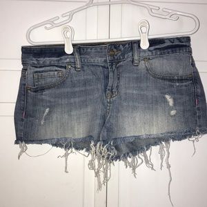 Distressed Victoria’s Secret PINK shorts size 6